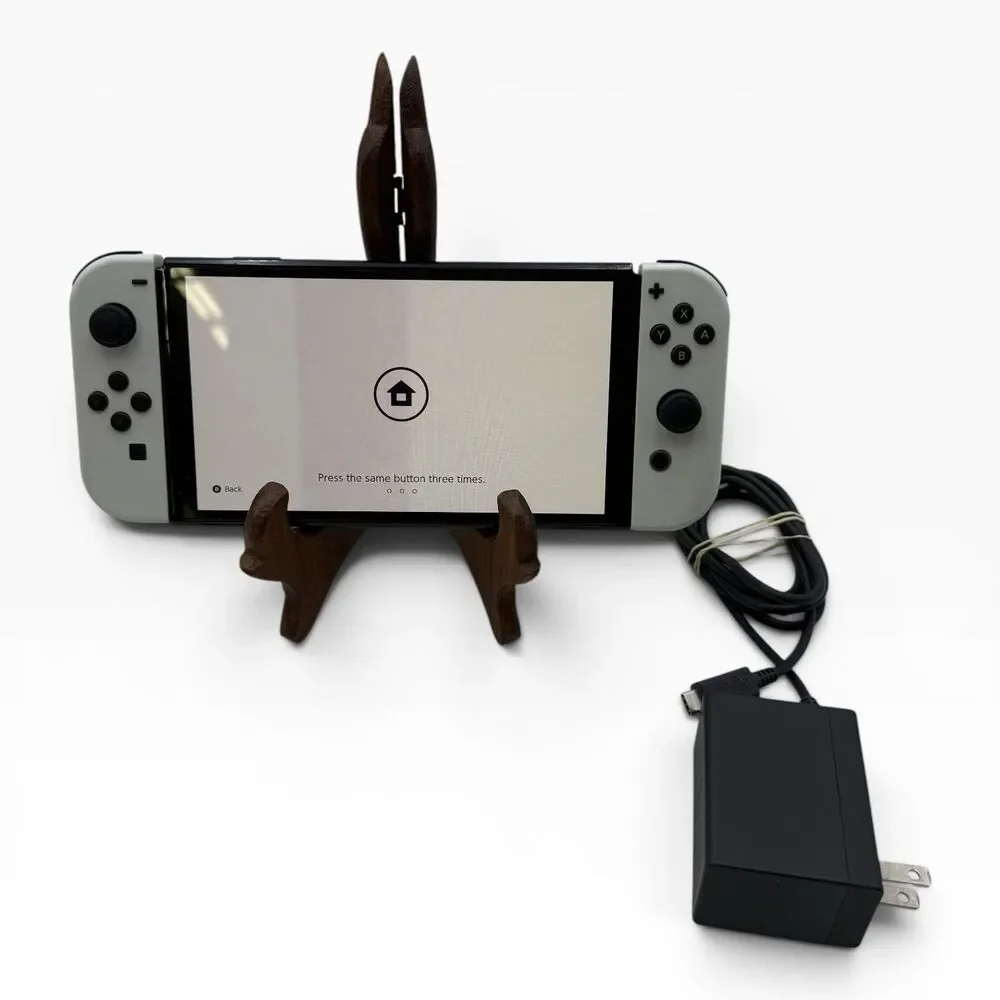 Nintendo Switch OLED Console Gaming System HEG-001 White W Charger